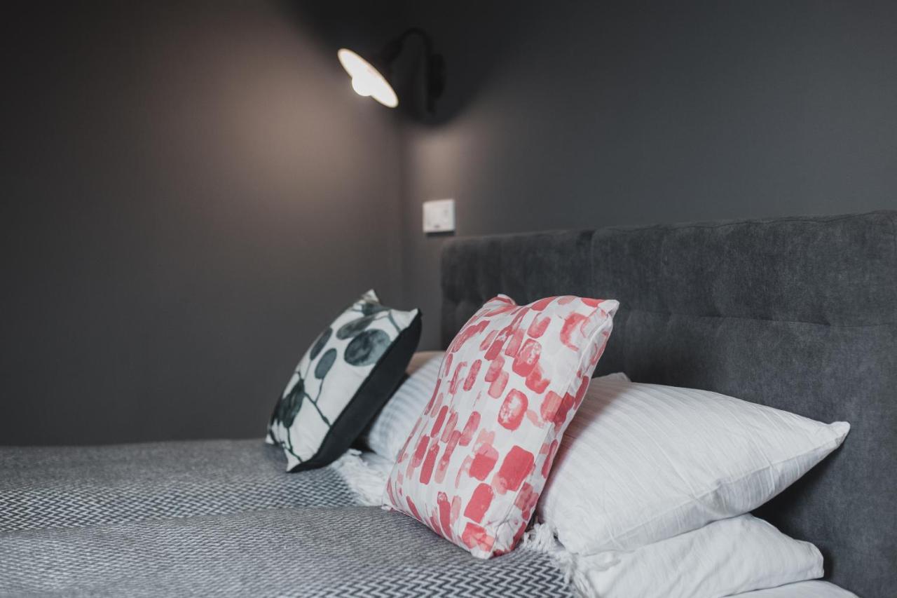 Kostjukowski Apartments Mudroho 12 V Lwów Zewnętrze zdjęcie