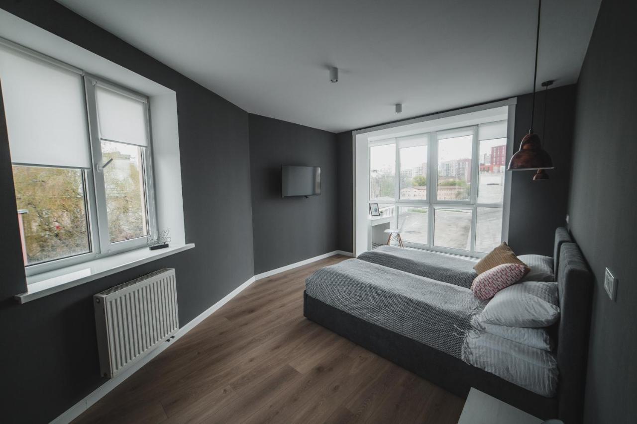 Kostjukowski Apartments Mudroho 12 V Lwów Zewnętrze zdjęcie